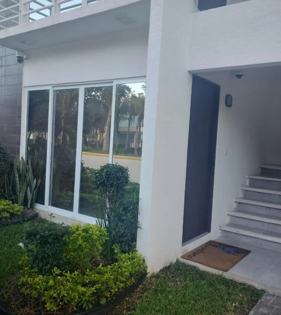 Ground Floor Apartment Playa del Carmen 0*,